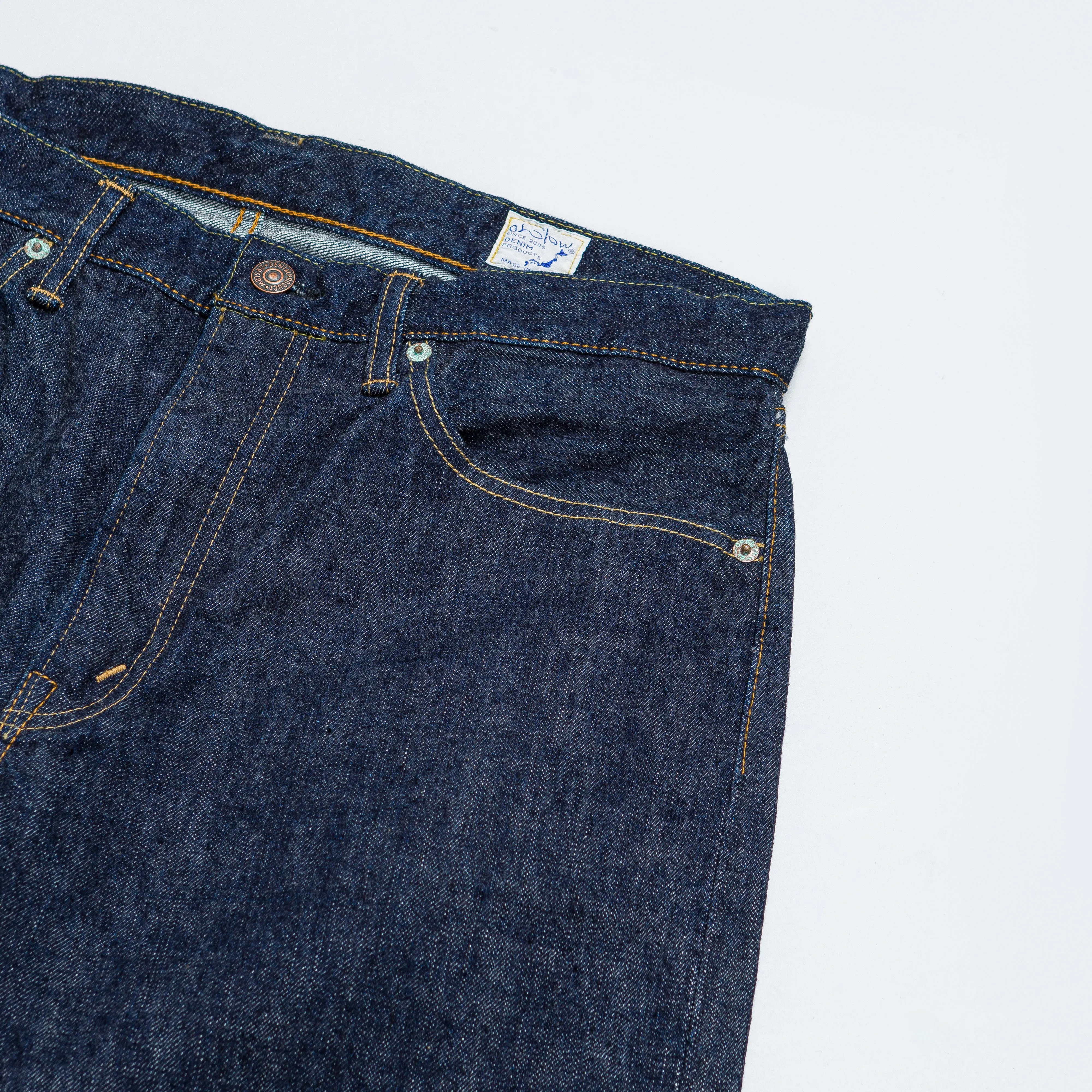 107 Slim Fit Jeans - Classic One Wash Finish