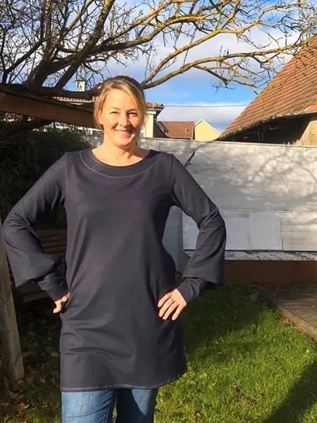 Ella - Kleid oder Pullover mit Ballonärmeln (Papierschnittmuster)