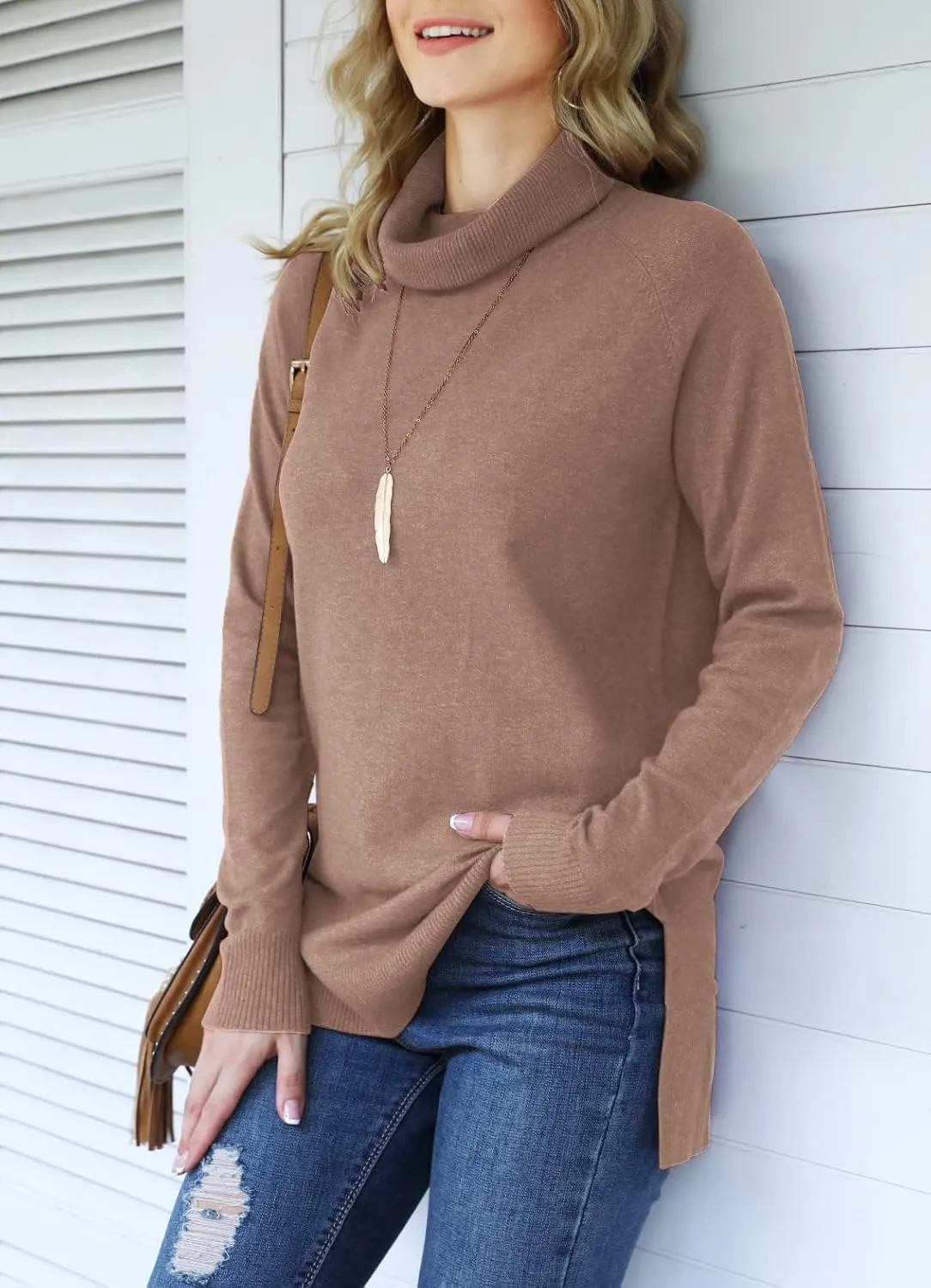 HWOKEFEIYU Women 2024 Fall Trendy Casual Sweater Turtleneck Long Sleeve Sweaters Pullover